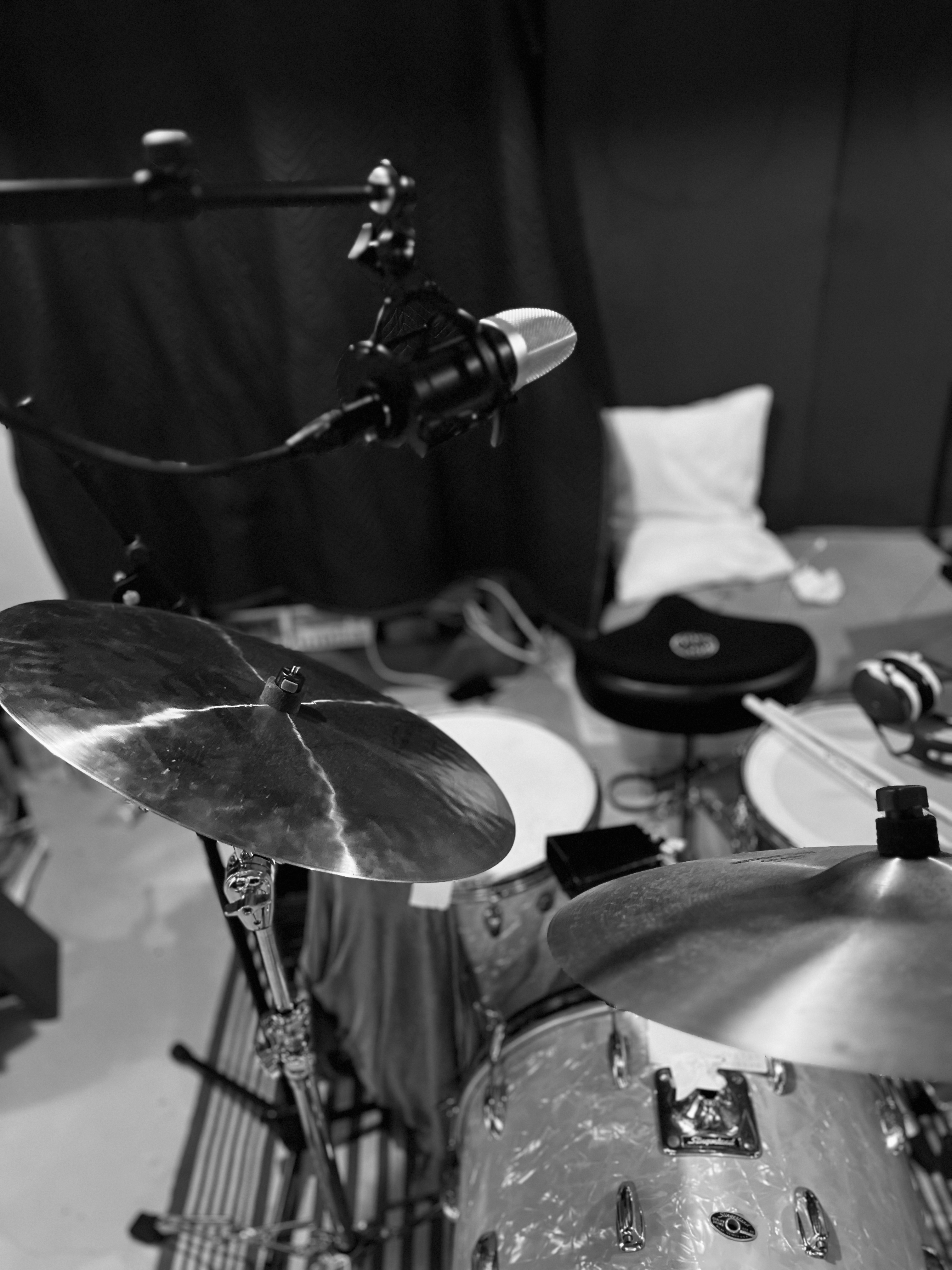 overhead cymbal mic